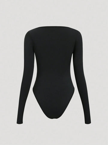 1pc Women's Solid Color Long Sleeve Sexy Cutout Twist Bodysuit, Autumn 1pc Women's Solid Color Long Sleeve Sexy Cutout Twist Bodysuit, Autumn