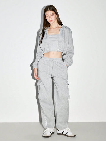 3PCS: 1 Set Women Casual Minimalist Cinched Waist Hooded Short Top And 1 Set Elastic Waist Big Pocket Embroidery Pattern Straight Pants, Autumn/Winter 3PCS: 1 Set Women Casual Minimalist Cinched Waist Hooded Short Top And 1 Set Elastic Waist Big Pocket Embroidery Pattern Straight Pants, Autumn/Winter