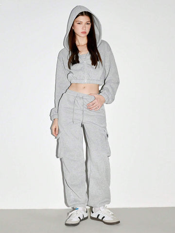 3PCS: 1 Set Women Casual Minimalist Cinched Waist Hooded Short Top And 1 Set Elastic Waist Big Pocket Embroidery Pattern Straight Pants, Autumn/Winter 3PCS: 1 Set Women Casual Minimalist Cinched Waist Hooded Short Top And 1 Set Elastic Waist Big Pocket Embroidery Pattern Straight Pants, Autumn/Winter