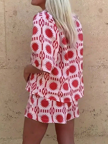 Ladies' Printed Shirt Collar Single Breasted Holiday Outfit, 2pcs Shirt And Shorts Set, Summer Ladies' Printed Shirt Collar Single Breasted Holiday Outfit, 2pcs Shirt And Shorts Set, Summer
