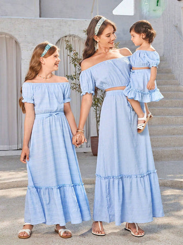 Women Off-Shoulder Puff Sleeve Fashion Holiday Matching Top And Skirt Set Women Off-Shoulder Puff Sleeve Fashion Holiday Matching Top And Skirt Set