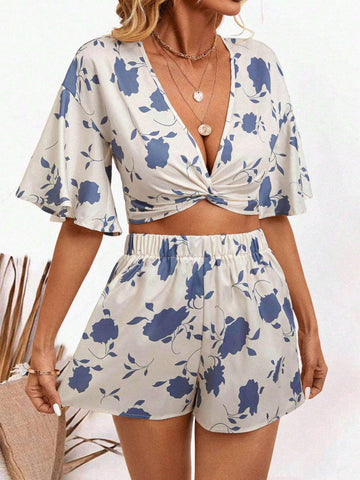 Women's Floral Print Crop Top With Twisted Front And Shorts Set Women's Floral Print Crop Top With Twisted Front And Shorts Set