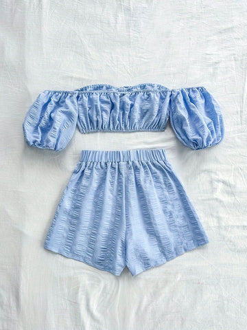 Women's Holiday Off-Shoulder Short Sleeve Crop Top And Shorts Set Women's Holiday Off-Shoulder Short Sleeve Crop Top And Shorts Set