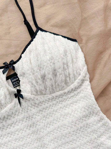 Women's Vacation White Knitted Texture Front Center Hollow Bowknot Contrast Strap Skinny Jumpsuit, Fashionable Base Layer Or Outerwear, Party Women's Vacation White Knitted Texture Front Center Hollow Bowknot Contrast Strap Skinny Jumpsuit, Fashionable Base Layer Or Outerwear, Party