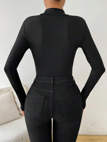 Women's Embroidered Mesh Patchwork Bodysuit With Long Sleeves Women's Embroidered Mesh Patchwork Bodysuit With Long Sleeves