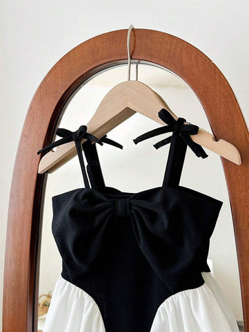 Young Girls' Fashionable Elegant Classic Black Spaghetti Strap Bow Decor Contrast Color Hem Party Dress Young Girls' Fashionable Elegant Classic Black Spaghetti Strap Bow Decor Contrast Color Hem Party Dress