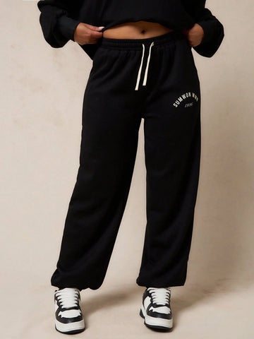 SUMWON WOMEN Essentials Graphic Cuffed Leg Jogger SUMWON WOMEN Essentials Graphic Cuffed Leg Jogger