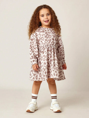 Young Girls Comfy Leopard Print Jersey Dress Young Girls Comfy Leopard Print Jersey Dress