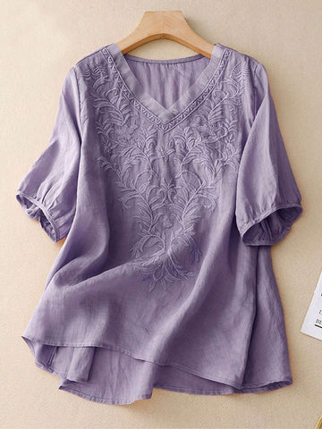 Spring And Summer Casual Solid Color Embroidered Short-Sleeved Shirt Spring And Summer Casual Solid Color Embroidered Short-Sleeved Shirt