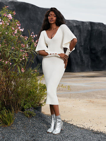 Suri V Neck Hollow Knitted Dress In White Suri V Neck Hollow Knitted Dress In White