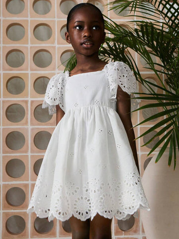 Young Girls' Sweet Ruffle Collar Floral Hollow Out Dresses Young Girls' Sweet Ruffle Collar Floral Hollow Out Dresses
