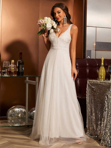 V-Neck Lace Patchwork Sleeveless Mesh Splice Slim Fit Wedding Dress V-Neck Lace Patchwork Sleeveless Mesh Splice Slim Fit Wedding Dress