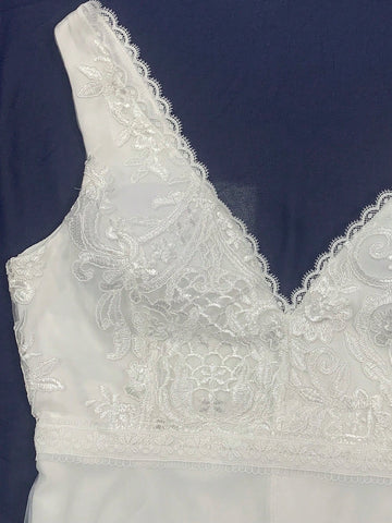 V-Neck Lace Patchwork Sleeveless Mesh Splice Slim Fit Wedding Dress V-Neck Lace Patchwork Sleeveless Mesh Splice Slim Fit Wedding Dress