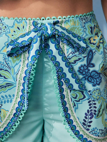 VALERIA GALIPOLI Designer Women's Resort Floral Printed Bow-Tie Shorts VALERIA GALIPOLI Designer Women's Resort Floral Printed Bow-Tie Shorts