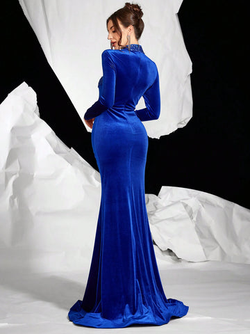 Velvet Long Sleeve Fitted Formal Evening Gown With Stand Collar And Stretchy Mermaid Tail, Autumn/Winter Velvet Long Sleeve Fitted Formal Evening Gown With Stand Collar And Stretchy Mermaid Tail, Autumn/Winter