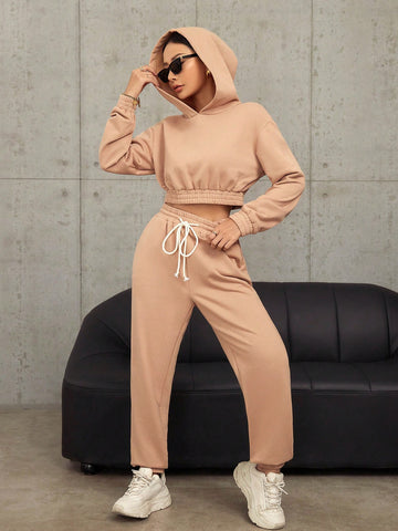 Women'S Cropped Hoodie And Drawstring Waist Joggers Set Women'S Cropped Hoodie And Drawstring Waist Joggers Set