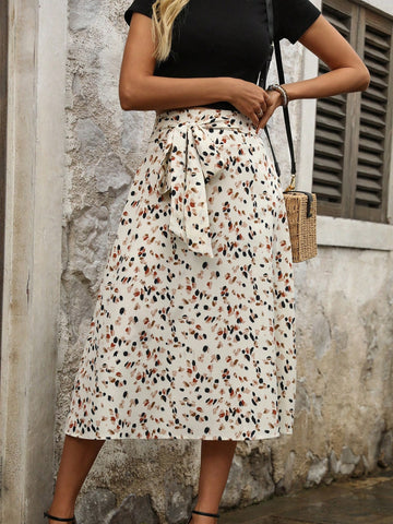 Women's Ditsy Floral Lace-Up Bow Elegant And Versatile A-Line Long Skirt Women's Ditsy Floral Lace-Up Bow Elegant And Versatile A-Line Long Skirt
