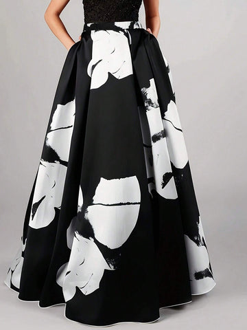 Women's Elegant Black And White Contrast Color Printed Umbrella Skirt Women's Elegant Black And White Contrast Color Printed Umbrella Skirt