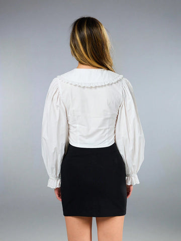 Women's Elegant Solid Color Bell Sleeve Lace Patchwork Blouse Women's Elegant Solid Color Bell Sleeve Lace Patchwork Blouse