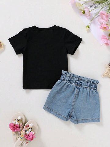 Young Girl 2pcs/Set Lovely Unicorn Pattern T-Shirt & Denim Shorts For Casual, Daily, Vacation And Outdoors Young Girl 2pcs/Set Lovely Unicorn Pattern T-Shirt & Denim Shorts For Casual, Daily, Vacation And Outdoors