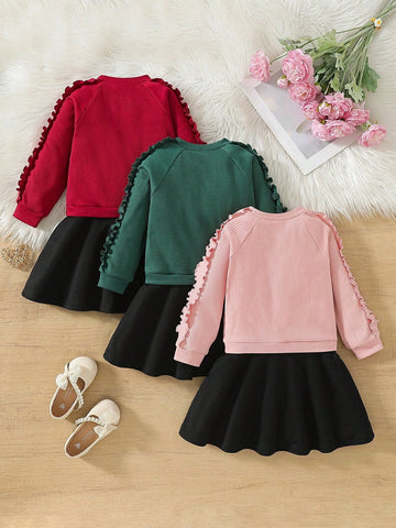 Young Girl 3pcs/Set Heart Pattern Knit Dress Young Girl 3pcs/Set Heart Pattern Knit Dress