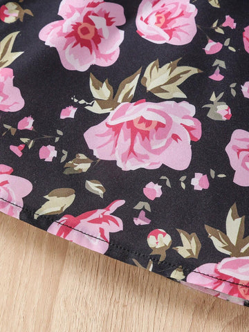 Young Girl Floral Print Halter Neck Vest With Belted Shorts Set, A Romantic And Fashionable Summer Outfit Young Girl Floral Print Halter Neck Vest With Belted Shorts Set, A Romantic And Fashionable Summer Outfit