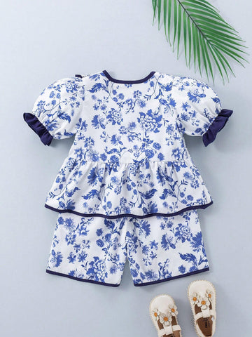 Young Girl Holiday Style Ditsy Floral Peter Pan Collar Shirt & Shorts Set Young Girl Holiday Style Ditsy Floral Peter Pan Collar Shirt & Shorts Set