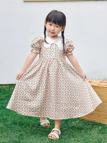 Young Girl Loose Casual Weave Floral Dress With Doll Collar And Puff Sleeves Young Girl Loose Casual Weave Floral Dress With Doll Collar And Puff Sleeves