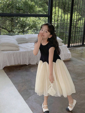 Young Girl Summer Fashion Parent-Child Outfit Two Tone Mesh Flare Hem Dress Young Girl Summer Fashion Parent-Child Outfit Two Tone Mesh Flare Hem Dress