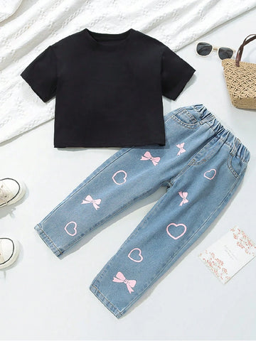 Young Girls' Casual And Cute Pink Heart & Bow Printed Fully Elasticated Waist Balloon Jeans Young Girls' Casual And Cute Pink Heart & Bow Printed Fully Elasticated Waist Balloon Jeans
