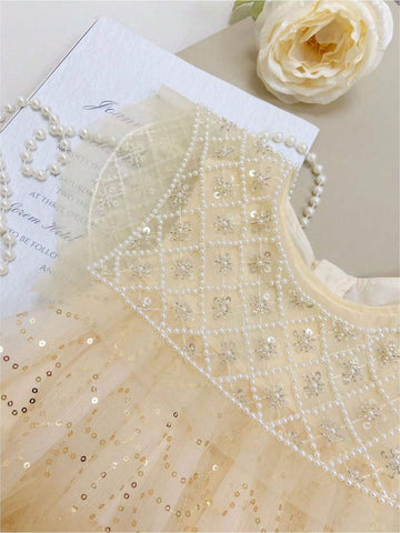 Young Girls Sequined Princess Dress Sleeveless With Pearl Shawl And Veil Young Girls Sequined Princess Dress Sleeveless With Pearl Shawl And Veil