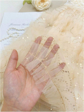 Young Girls Sequined Princess Dress Sleeveless With Pearl Shawl And Veil Young Girls Sequined Princess Dress Sleeveless With Pearl Shawl And Veil