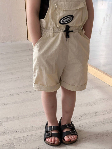 Young Girls Summer Casual Overall Shorts With Letter Print And Waist Drawstring Young Girls Summer Casual Overall Shorts With Letter Print And Waist Drawstring