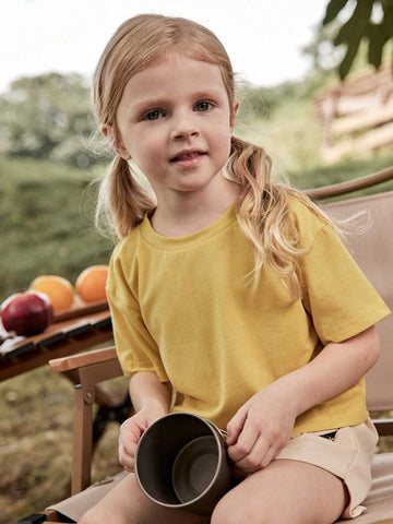 Young Girl's Summer Jungle Adventure Outdoor Sports Short Sleeve T-Shirt And Shorts Set Young Girl's Summer Jungle Adventure Outdoor Sports Short Sleeve T-Shirt And Shorts Set