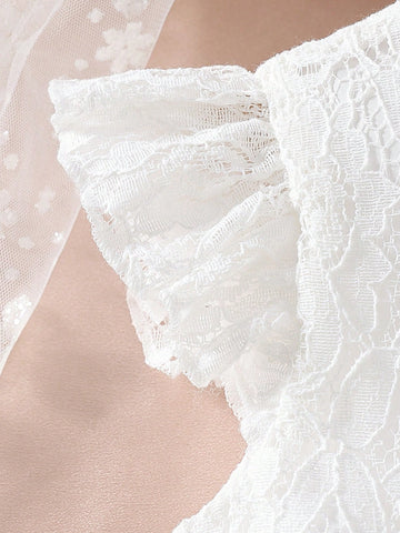 Young Girls Sweet Lace Dress With Ruffle Bell Sleeve, Round Neck, Solid Color, Waist Belt Young Girls Sweet Lace Dress With Ruffle Bell Sleeve, Round Neck, Solid Color, Waist Belt