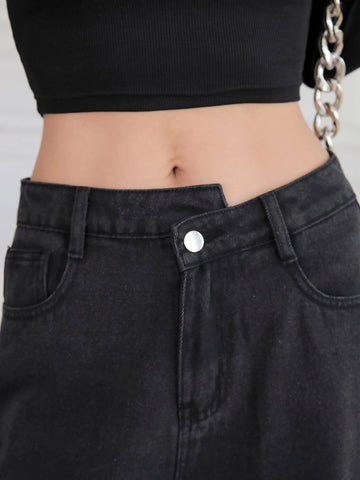 DAZY Stepped Waist Knee Ripped Boyfriend Jeans DAZY Stepped Waist Knee Ripped Boyfriend Jeans