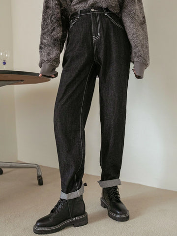 DAZY Slant Pocket Top-stitching Straight Leg Jeans DAZY Slant Pocket Top-stitching Straight Leg Jeans