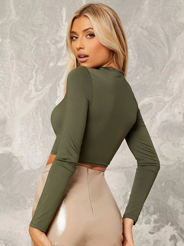 evolu Form-Fitting Mock Neck Crop Top evolu Form-Fitting Mock Neck Crop Top