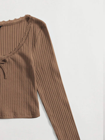 Lace Trim Bow Front Rib-knit Tee Lace Trim Bow Front Rib-knit Tee