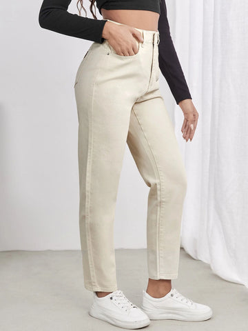 Patched Detail Mom Fit Jeans Patched Detail Mom Fit Jeans