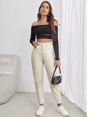 Patched Detail Mom Fit Jeans Patched Detail Mom Fit Jeans