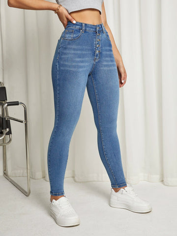 Button Detail Skinny Jeans Button Detail Skinny Jeans