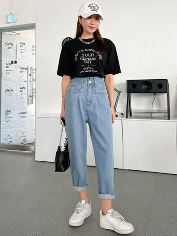 DAZY Double Button Pocket Front Washed Mom Fit Jeans DAZY Double Button Pocket Front Washed Mom Fit Jeans