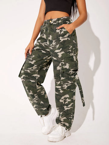 Camo Print Flap Pocket Buckle Detail Cargo Jeans Camo Print Flap Pocket Buckle Detail Cargo Jeans