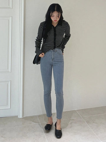 DAZY Solid High Waist Skinny Jeans DAZY Solid High Waist Skinny Jeans