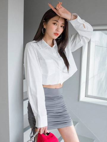 DAZY Button Through Dual Pockets Crop Shirt DAZY Button Through Dual Pockets Crop Shirt
