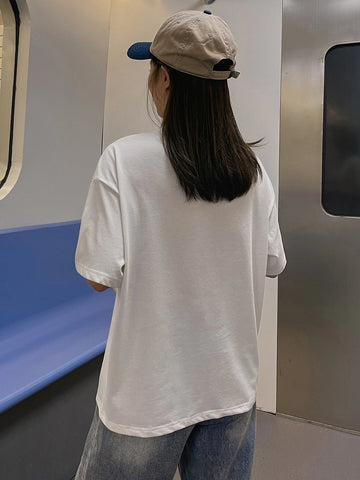 DAZY Slogan & Floral Print Drop Shoulder Tee DAZY Slogan & Floral Print Drop Shoulder Tee