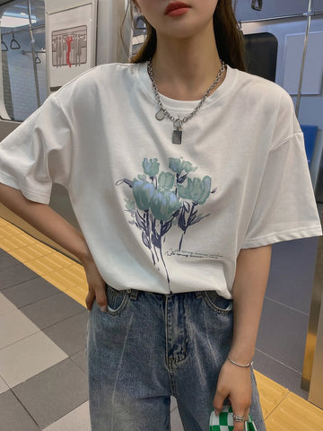 DAZY Slogan & Floral Print Drop Shoulder Tee DAZY Slogan & Floral Print Drop Shoulder Tee