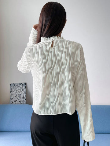 DAZY Frill Neck Keyhole Back Tee DAZY Frill Neck Keyhole Back Tee