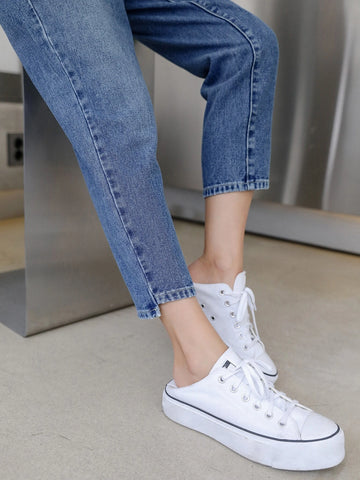 DAZY High Rise Crop Mom Jeans DAZY High Rise Crop Mom Jeans